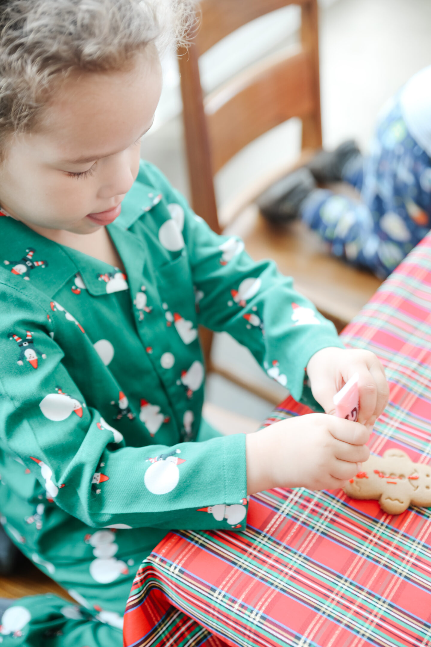 Decorate cookies with kids