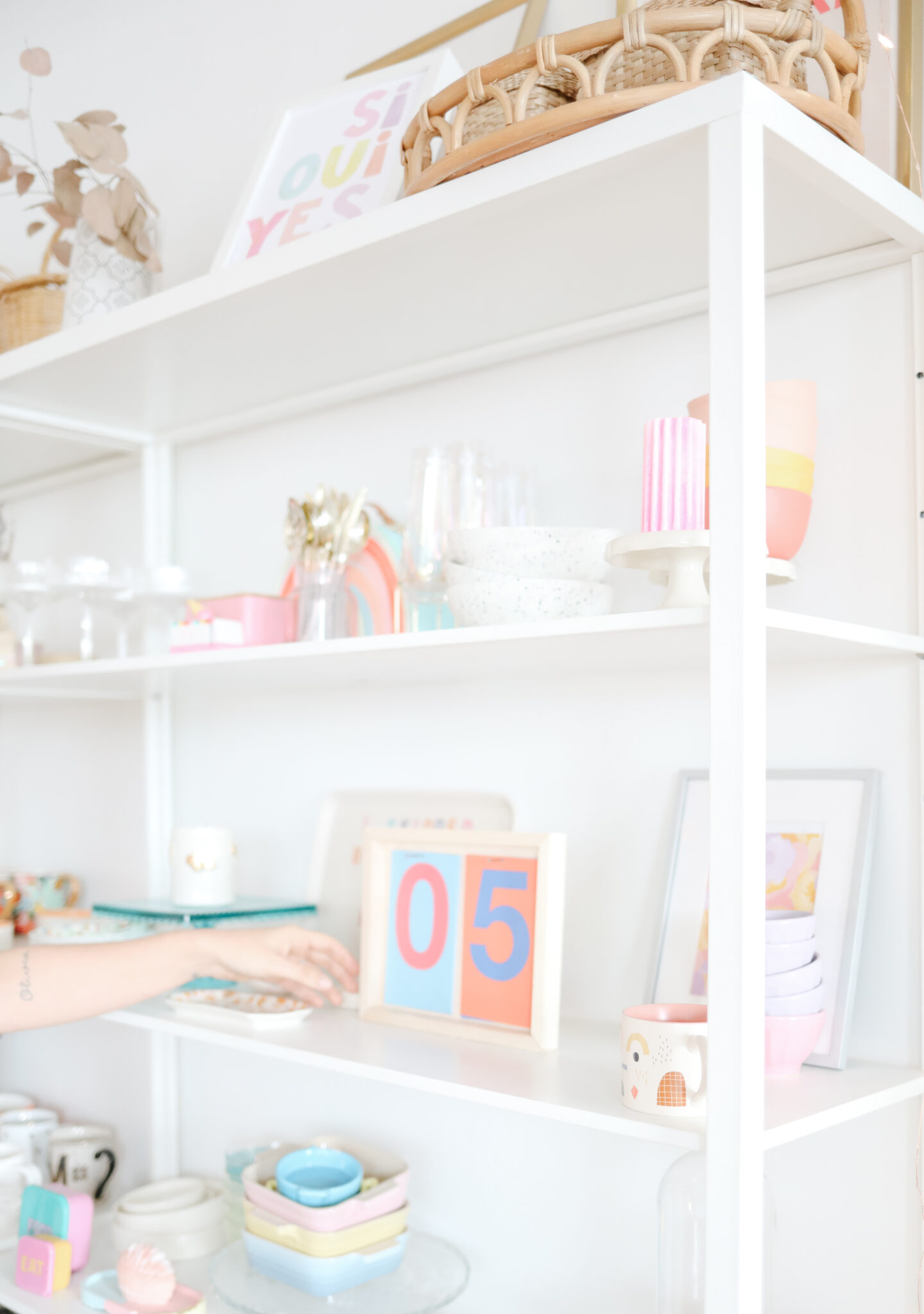 DIY colourful desk calendar in 3 simple steps