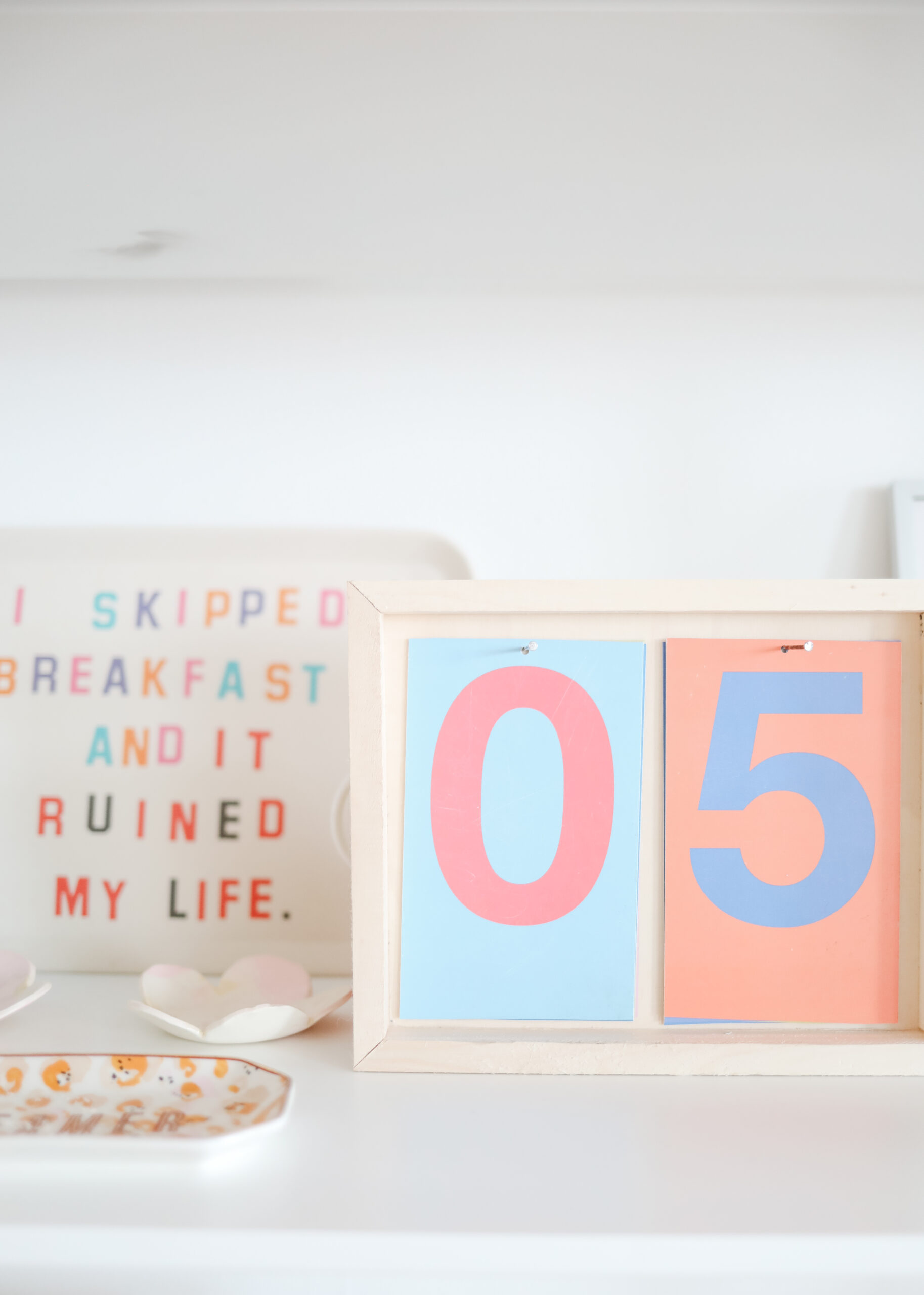 How To Make a Cute Perpetual Desk Calendar in 3 Simple Steps!